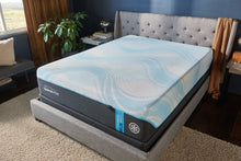 Load image into Gallery viewer, Tempur-Pedic - TEMPUR-Breeze® LuxeBreeze® Soft Mattress (2023)