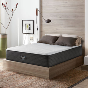 Beautyrest - Titanium Hybrid Series - Medium Mattress